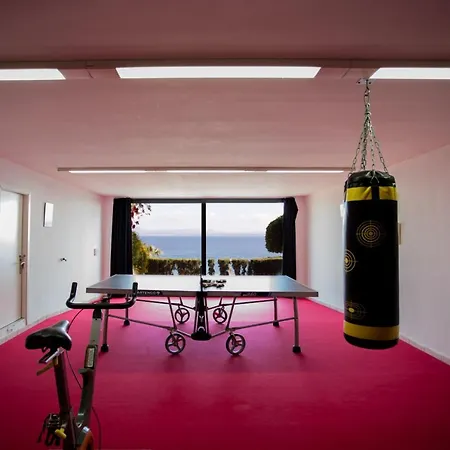 Ca Na Bruixa,con Piscina Y Vista Al Mar * Alcanada