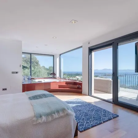 Villa Ca Na Bruixa,con Piscina Y Vista Al Mar *